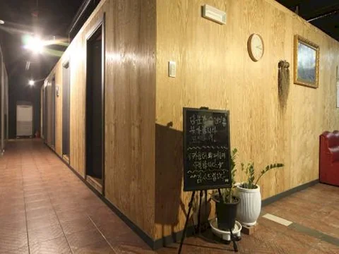 더썬 매장 사진 1 — 용인시 삼가동
