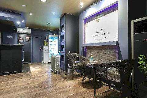 성수동 LINN테라피아로마 매장 사진